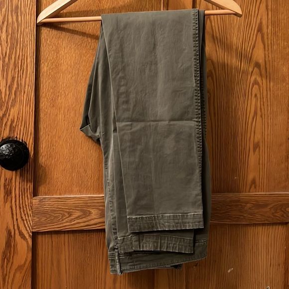 Abercrombie & Fitch Rustin Athletic Slim Stretch Pants - olive green (29W X 32L) - Picture 4 of 7